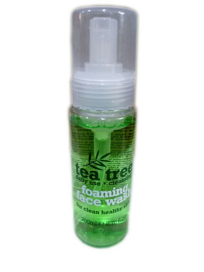 tea tree foaming face wash